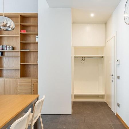 Apartament Easylife - Elegante Dimora Due Passi Dal Duomo Mediolan Zewnętrze zdjęcie